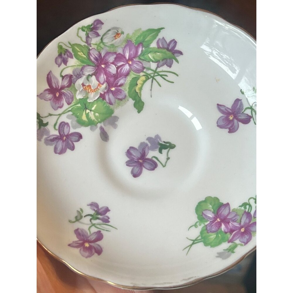 Tuscan Bone China England Teacup & Saucer Set With Violet Floral Design Gold Tri - Picture 9 of 13